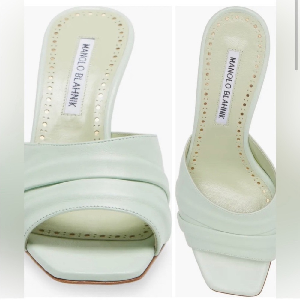 Manolo Blahnik Kitten Heel